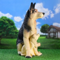 Садовая фигура "Овчарка с щенками большая" 45х37х71см