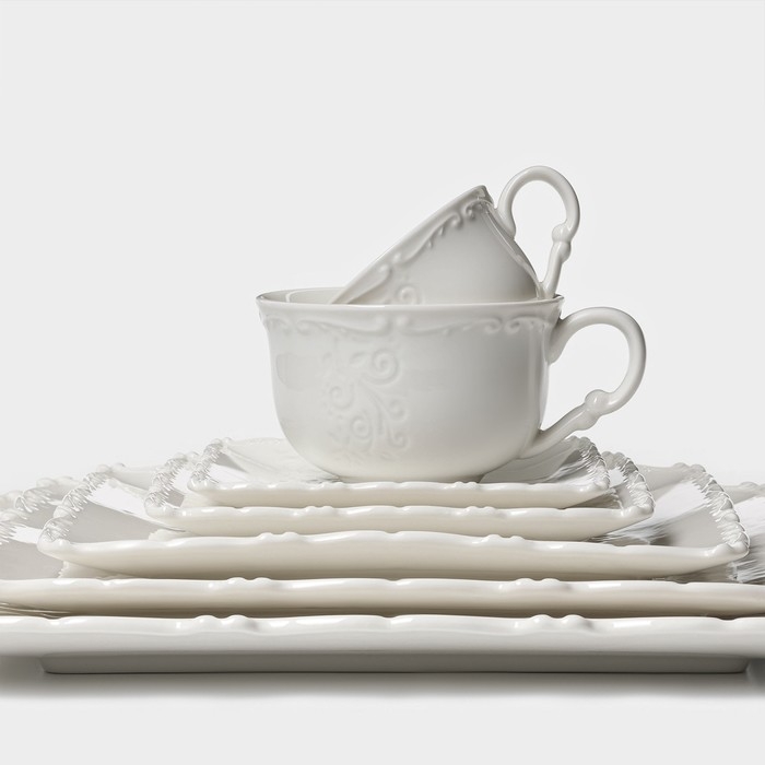 Тарелка фарфоровая пирожковая Magistro Kingdom, 26&times;2 см