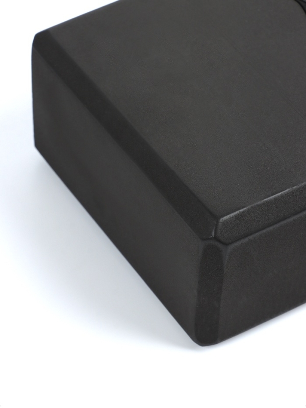Блок для йоги 23 х 15 х 7,5 см, вес 120 гр, цвет черный