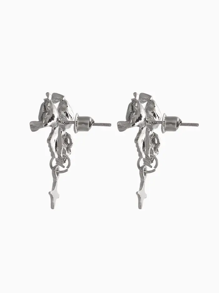 Серьги &laquo;Бантик&raquo; со звёздочкой, белый в серебре