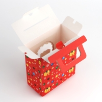 Подарочная коробка новогодняя новогодняя складная с 3D эффектом &laquo;Новогодний венок&raquo;, 18 x 15 x 7.5 см, Новый год