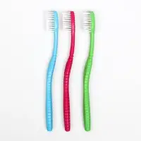 Зубная щётка &laquo;Ассорти&raquo; средней жёсткости, микс