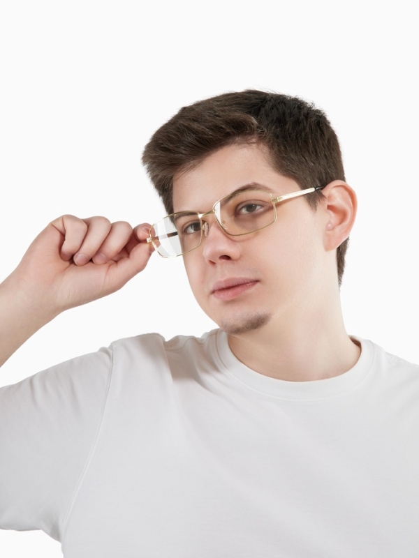 Очки солнцезащитные фотохромные, uv 400, дужка 13.8 см, ширина 13.4 см, линза 4 х 5.8 см