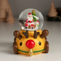 Сувенир полистоун водяной шар "Дед Мороз/Снеговик на лосемобиле" МИКС 8,5х6,5х8 см