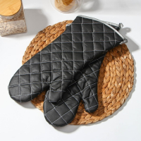 Набор прихваток &laquo;Профи&raquo;, 2 шт, 41&times;17&times;2,5 см, цвет чёрный