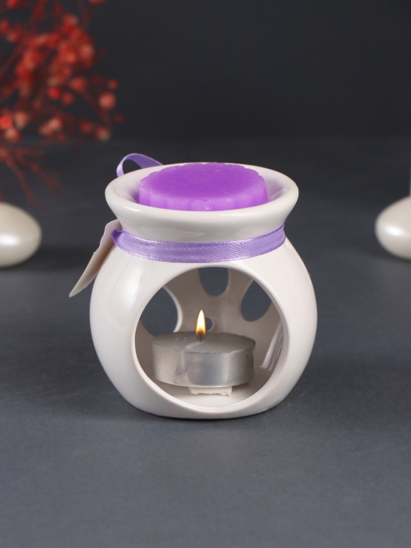 Набор: аромалампа для эфирных масел, мелтсы из воска ароматические &laquo;Лаванда&raquo;, сиреневая, 6.5&times;6.2&times;7.5 см