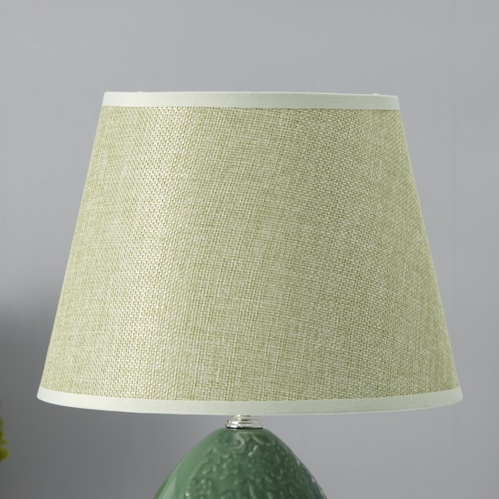 Настольная лампа с абажуром RISALUX &laquo;Инесса&raquo;, Е14, 40 Вт, зелёный, 22.5&times;22.5&times;33.5 см