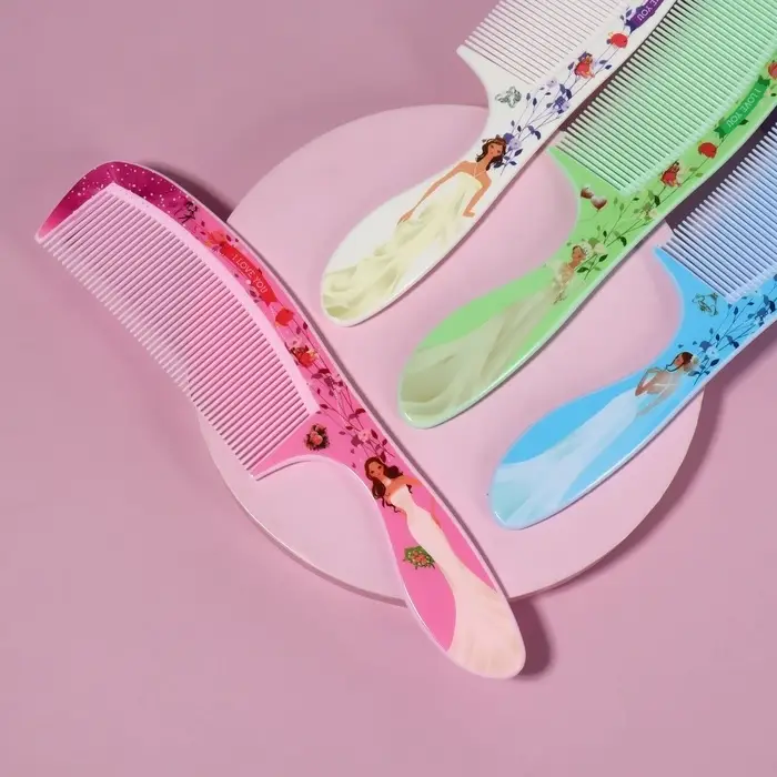 Расчёска &laquo;Красотки&raquo;, 21&times;4 (&plusmn;1) см, рисунок МИКС