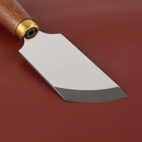 Шорный нож для работы с кожей Premium, скошенный, 18 &times; 3,5 см