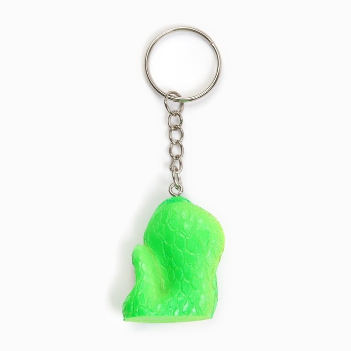 Новогодний брелок для ключей, объемный &laquo;Новый год: Змея с монетой&raquo; 2,7 х 8,5 см