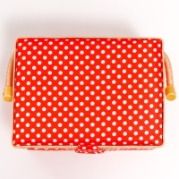 Шкатулка для рукоделия "Белый горох на красном" 13х17,5х24 см