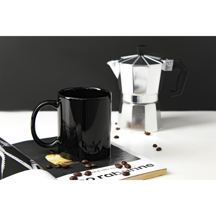 Кружка керамическая Доляна &laquo;Классика&raquo;, 390 мл, цвет чёрный