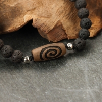 Браслет из лавы с бусиной Дзи &laquo;Чакра&raquo; №1