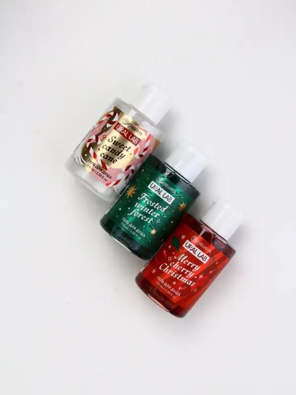 У_Winter Melody Набор в треугольной HNY, 3 геля для душа по 100 мл (10872543)