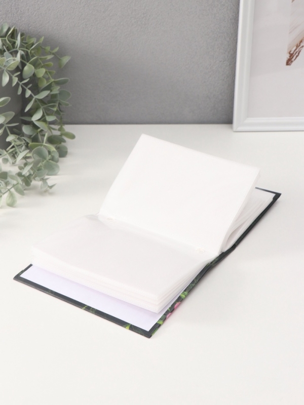 Фотоальбом на 96 фото 10х15 см "Бабочка на цветах" матовый с ламинацией 16,5х12х5,5 см