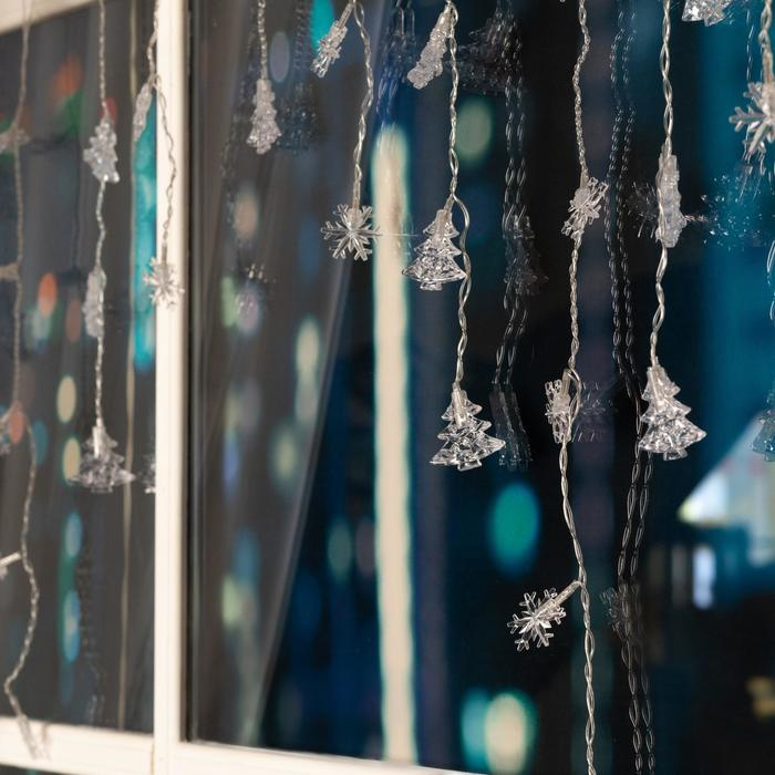 Гирлянда &laquo;Бахрома&raquo; 1.8 &times; 0.5 м с насадками &laquo;Ёлки и снежинки&raquo;, IP20, прозрачная нить, 48 LED, свечение мульти (RG/RB), мигание, 220 В