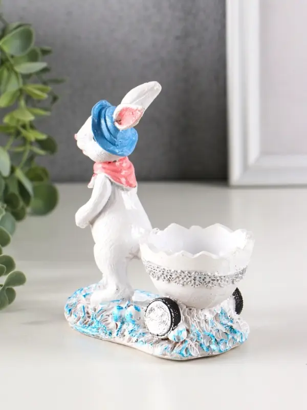 Фигура декоративная "Зайка с тележкой" 12.5х12х6 см