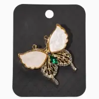 Брошь "Бабочка", цвет бело-зелёный в золоте