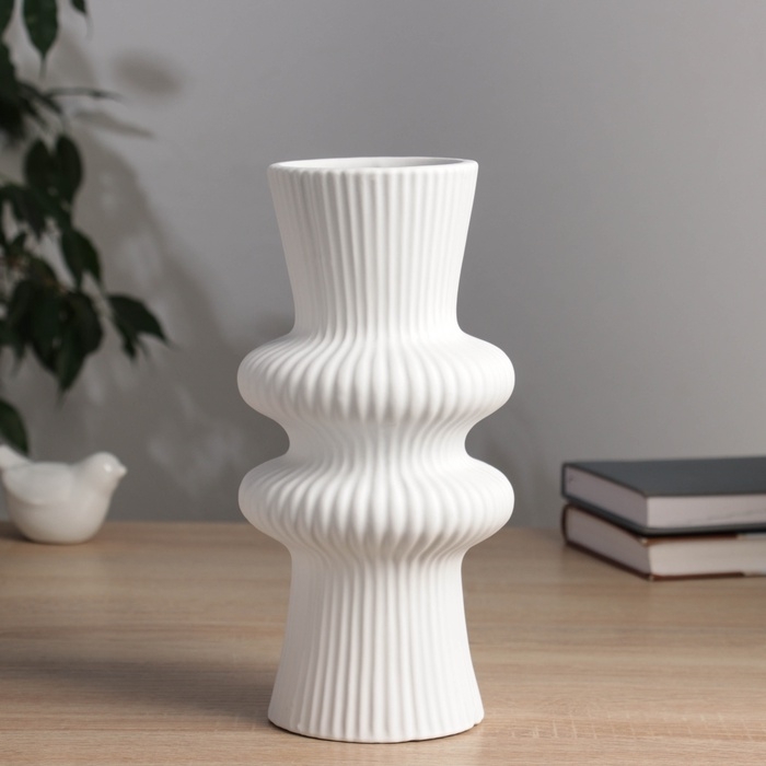 Керамическая ваза декоративная настольная &laquo;Курт&raquo;, для цветов, сухоцветов, d-8 см, 24&times;11 см, белый