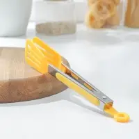 Щипцы кулинарные Доляна &laquo;Лопатка&raquo;, 25&times;5 см, цвет жёлтый