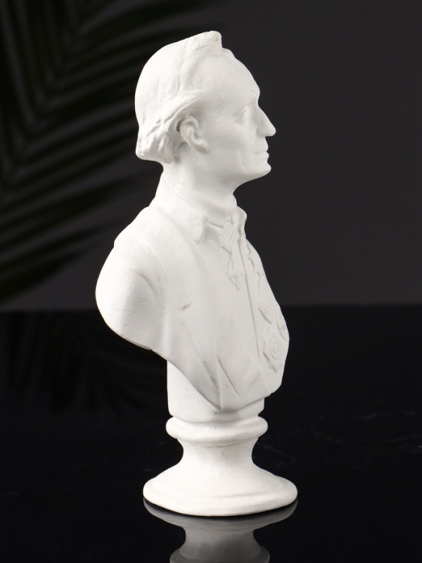 Набор бюстов на подносе, 20х10х15 см, белый