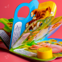 Музыкальная книга &laquo;Кто как говорит&raquo;, 10 стр.