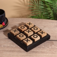 Настольная игра "Крестики-нолики" 16.5х16.5 см, манговое дерево
