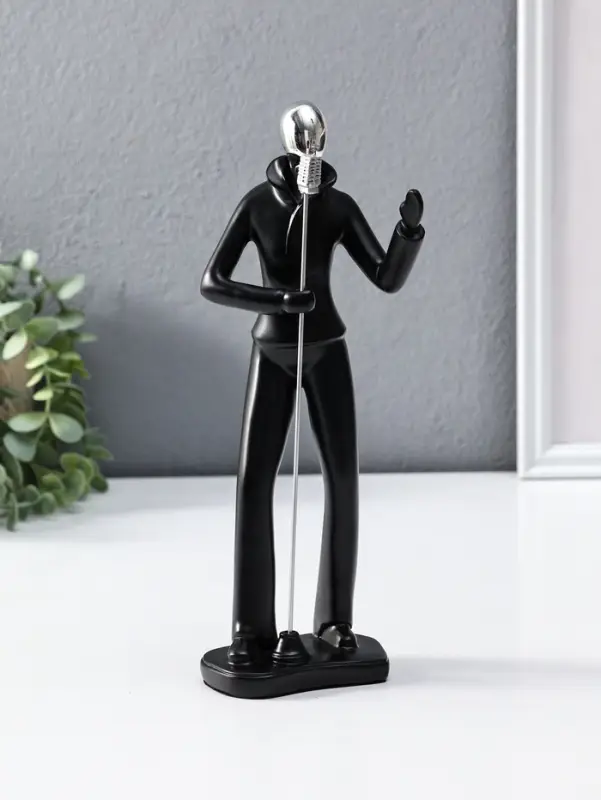 Сувенир полистоун "Вокалист" чёрный с серебром 6,5х10х26,5 см