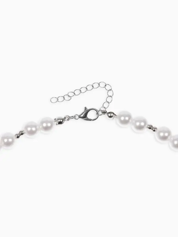 Кулон на жемчужных бусах "Вишня", цвет белый в серебре