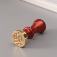 Печать для сургуча с пластиковой ручкой "Буква Q на вензеле" 2,5х2,5х6,3 см