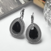 Серьги со стразами &laquo;Капля&raquo; изящность, цвет чёрный в чернёном серебре