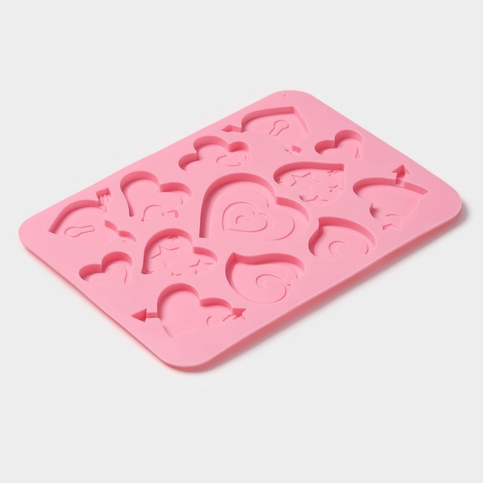 Форма для шоколада Доляна &laquo;Амуры&raquo;, силикон, 13 ячеек, 23&times;16,5&times;0,5 см, цвет розовый