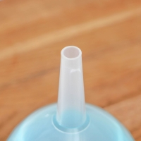 Воронка-сито пластиковая &laquo;Комбо&raquo;, 22&times;10&times;11,5 см, цвет МИКС