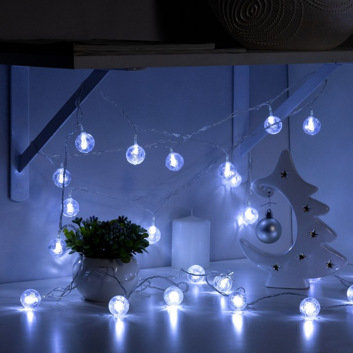 Гирлянда &laquo;Нить&raquo; 5 м с насадками &laquo;Футбольный мяч&raquo;, IP20, прозрачная нить, 20 LED, свечение белое, 8 режимов, 220 В