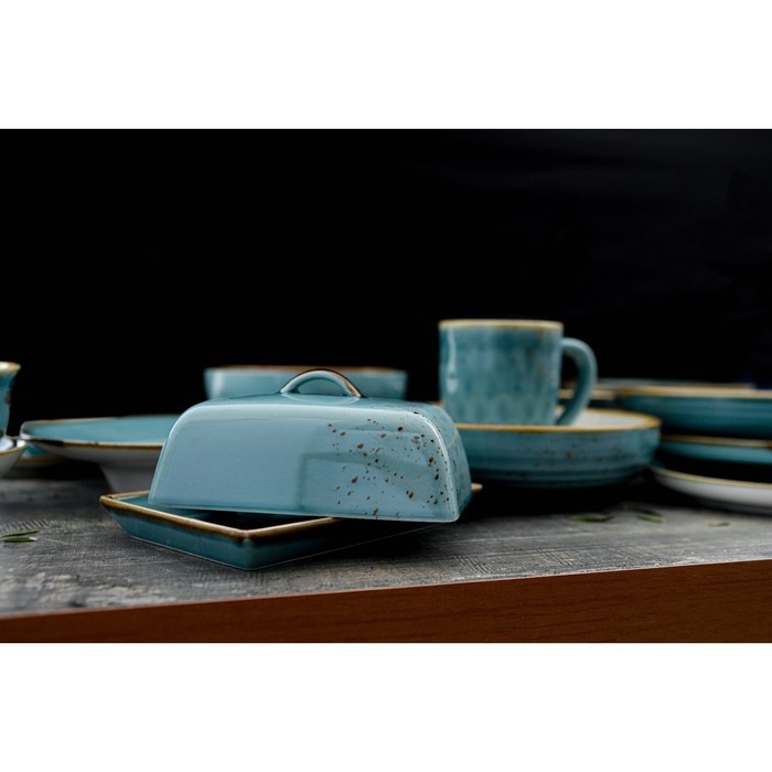 Маслёнка фарфоровая Magistro &laquo;Церера&raquo;, 18&times;12 см, цвет голубой