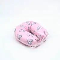 Подушка для путешествий компактная "Сердечки", 32 х 20 см