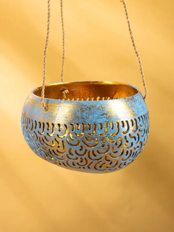 Подсвечник подвесной из кокоса, 14&times;14&times;10 см, сине-золотой