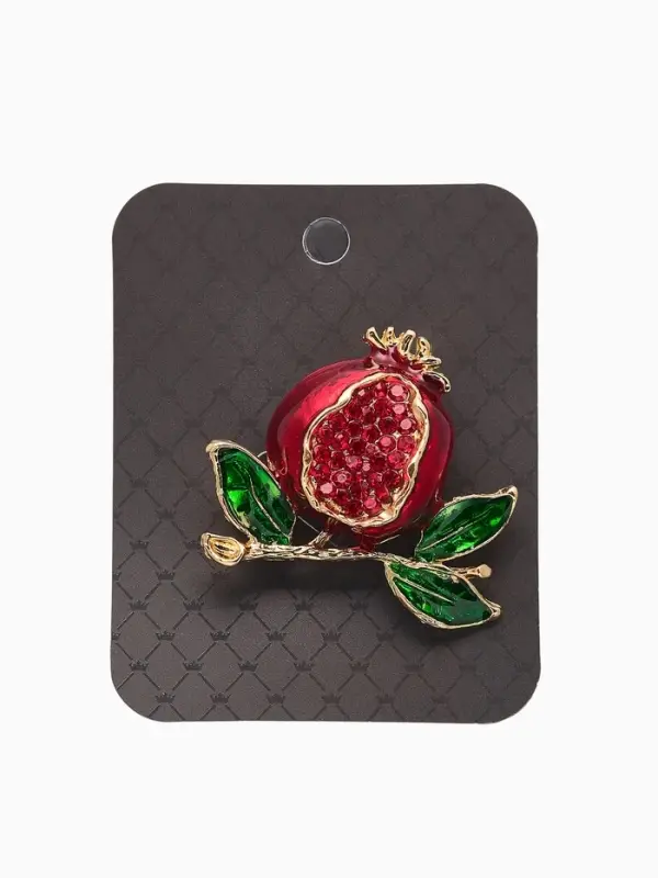 Брошь "Гранат" в разрезе, со стразами, красно-зелёная в золоте