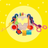 Игрушка развивающая для малышей &laquo;Крабик&raquo;, тянучка с сортером