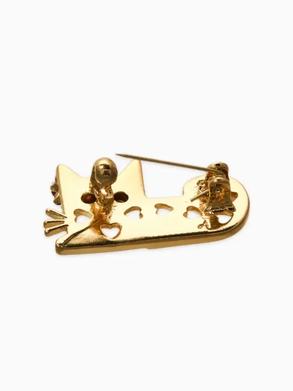 Брошь перламутровый "Котёнок" с цветочком, цвет белый в золоте