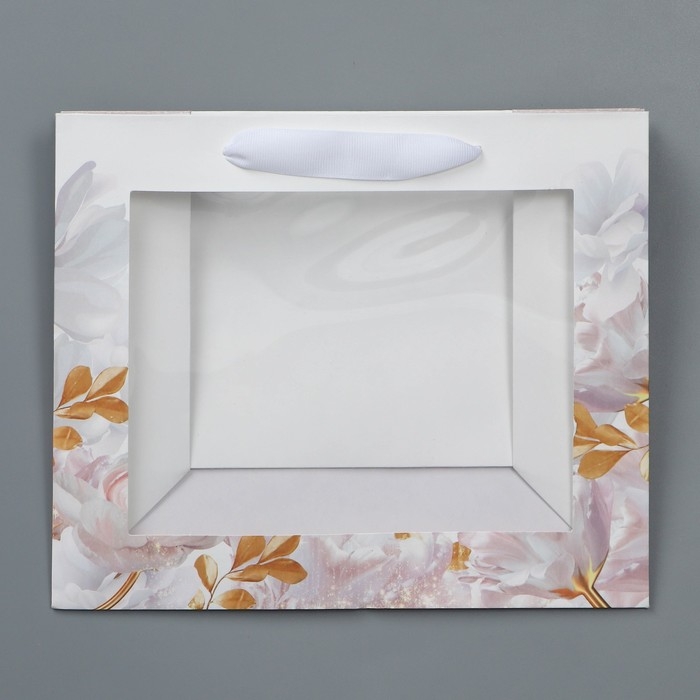 Пакет подарочный крафтовый с пластиковым окном, упаковка, &laquo;Самой нежной&raquo;, 24 х 20 х 11 см