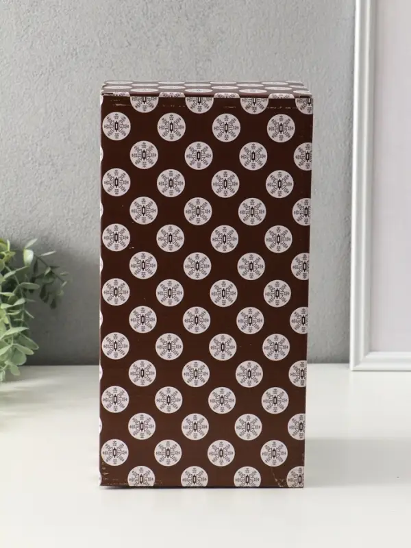 Бюст полистоун "Девушка с цветком, в наряде в клетку" чёрный 13,3х12,3х29,5 см