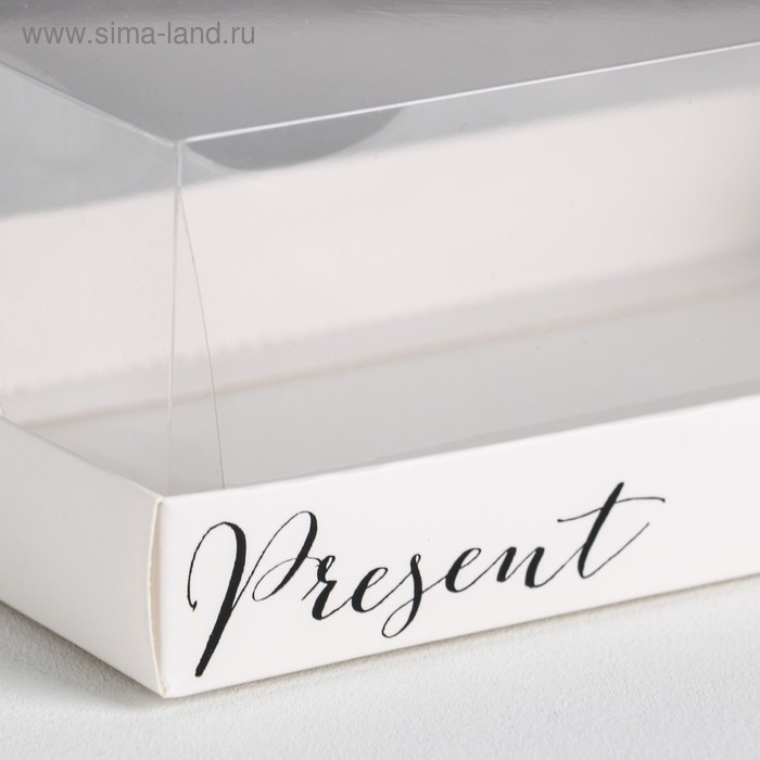 Коробка кондитерская &laquo;Present&raquo;, 22 х 8 х 13,5 см