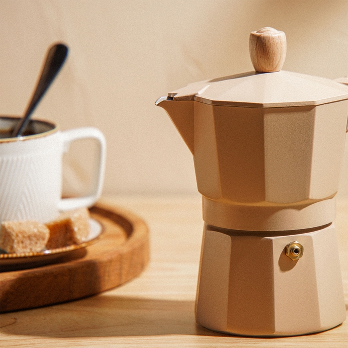 Кофеварка гейзерная SL Home &laquo;Ферамо&raquo;, 150 мл, 11&times;15,5&times;12 см, цвет бежевый