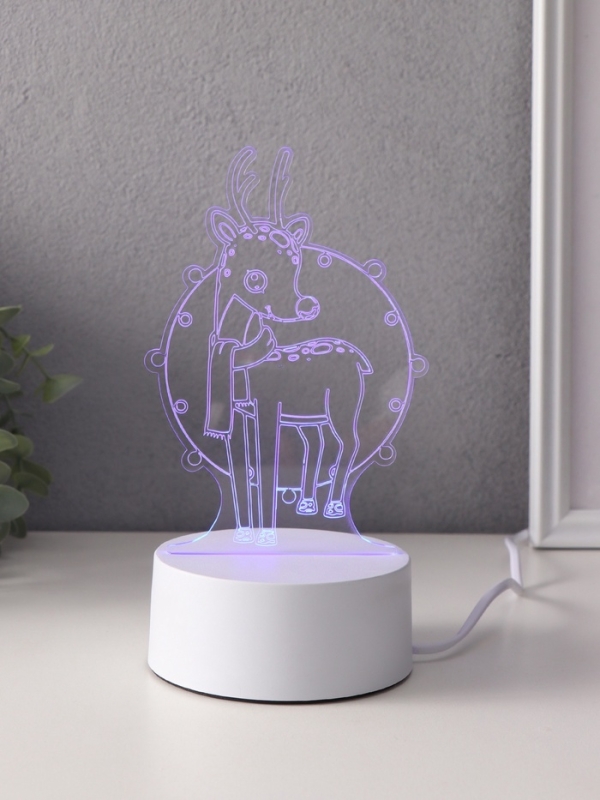 Светильник "Олень в гирлянде" LED RGB от сети RISALUX 9,5х10,4х16 см