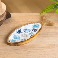 Блюдо в форме рыбки "Крабы" дерево манго 32х11,5х2 см