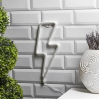 Неоновая вывеска &laquo;Молния&raquo; 13 &times; 33.5 см, батарейки ААх3 (не в комплекте), USB, свечение тёплое белое