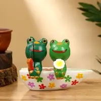 Сувенир "Лягушата рыбаки" дерево 14х8,5х10 см