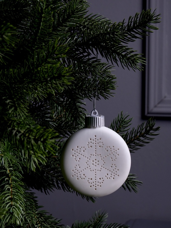 Елочный шар "Снежинка" 8.7х3.1х9.8 см, 1 LED, LR44x3(в компл.), свечение тёплое белое