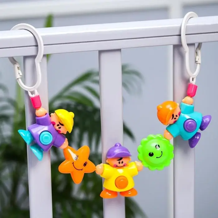 Растяжка на коляску/кроватку &laquo;Человечки&raquo;, 3 игрушки, цвет МИКС, Крошка Я